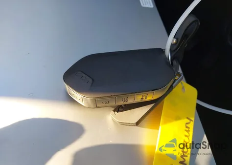 2025 Kia K4 Lxs z USA, uszkodzony, nr VIN 3KPFT4DE2SE236500